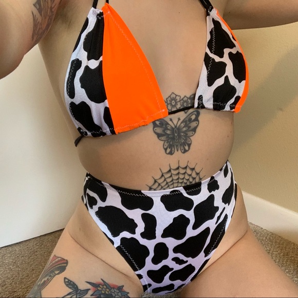 Cow Print Rave Set - Picture 1 of 4